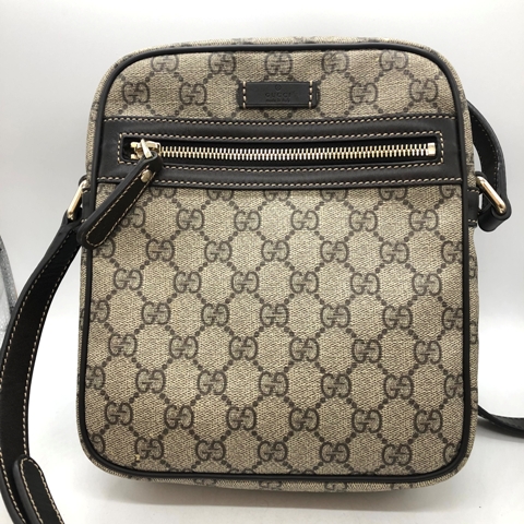 GUCCI GGスプリーム ショルダーバッグ